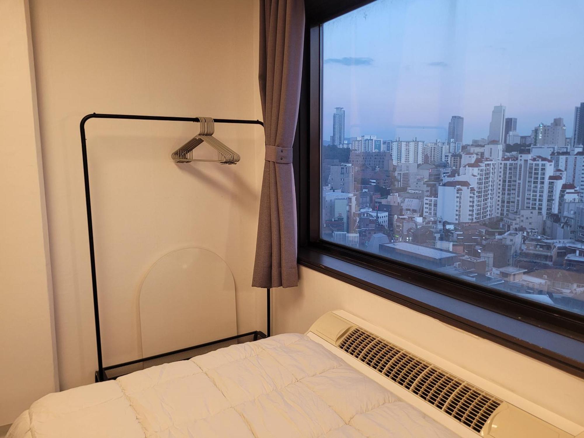 247 Skyview Apartment Seoul